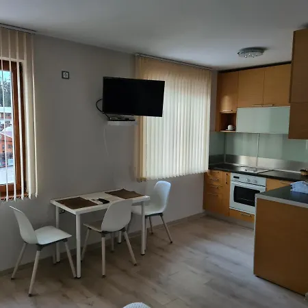 студиа студенец Smolan